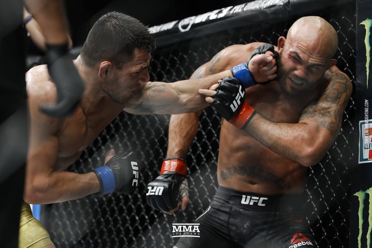 VIDEO. UFC Robbie Lawler vs. Rafael Dos Anjos-Rezultate și rezumate 