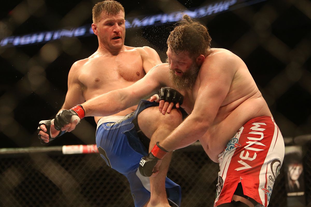 Cele mai violente momente din cariera campionului la Heavyweight, Stipe Miocic (VIDEO) 