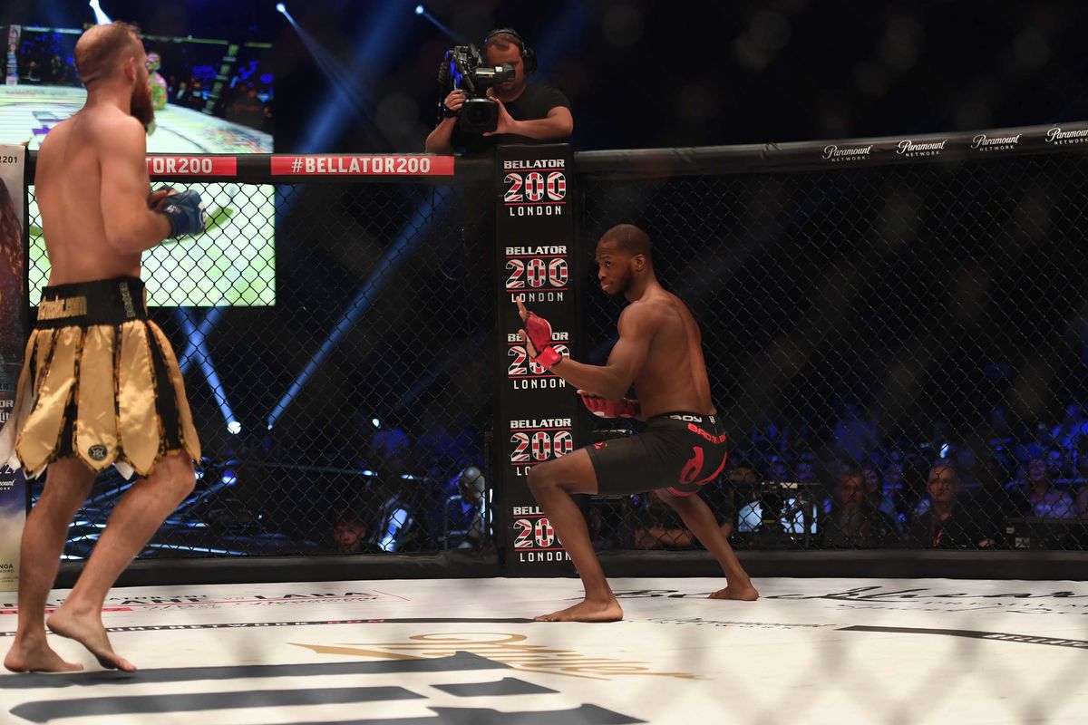 Bellator 200: O gală fantastică cu multe finalizări spectaculoase! (VIDEO)