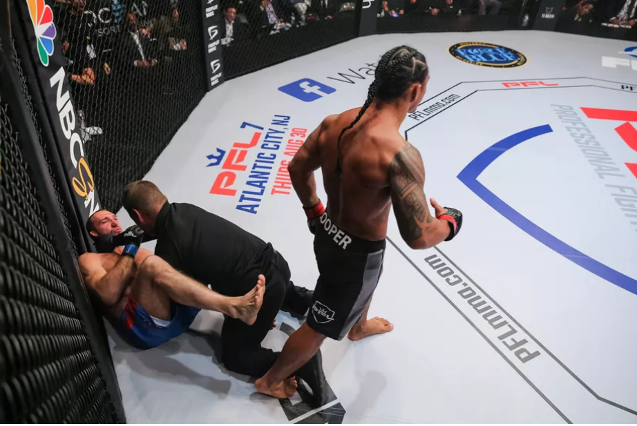 Vezi cele mai spectaculoase faze din Professional Fight League PFL 6