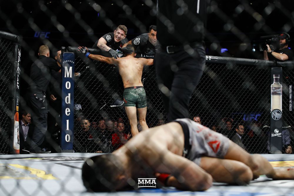 VIDEO. La gala aniversară de 25 de ani de UFC, a avut loc cel mai neașteptat KO! Vezi cele mai spectaculoase faze de la UFC Denver 